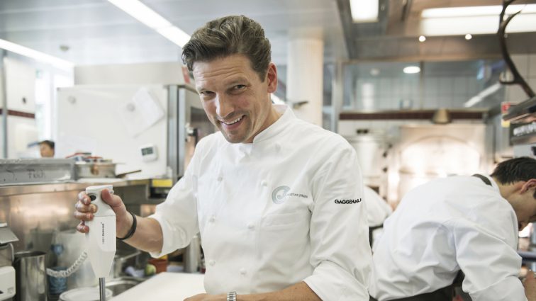 Fester Platz im Olymp der Köche: Christian Jürgens, Geschäftsführer und Küchenchef des Restaurant Überfahrt, zum wiederholten Mal mit Höchstbewertungen ausgezeichnet
