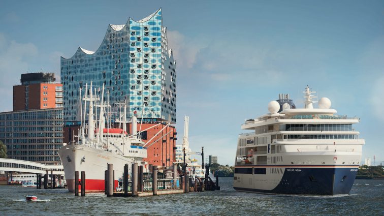 Hapag-Lloyd Cruises tauft die HANSEATIC nature am 12. April 2019 in Hamburg