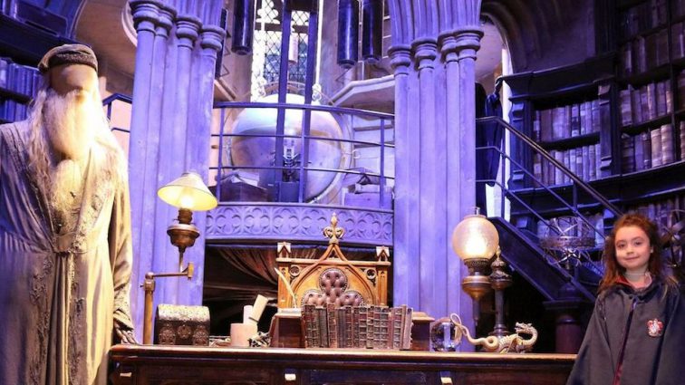 Die Warner Bros. Studio Tour London begrüßt ihren 10-millionsten Besucher