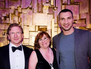 Feiern mit Wladimir Klitschko: Beim 360° Networking Abend gab sich das Who-is-Who der Luxustouristik die Ehre