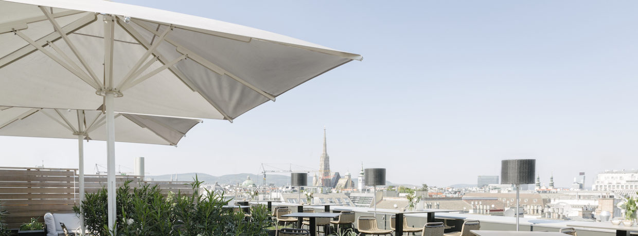 Made in Austria: The Ritz-Carlton, Vienna lanciert neues Konzept für die Atmosphere Rooftop Bar