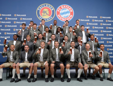 FCB-STARS IN BAYERISCHER TRACHT!