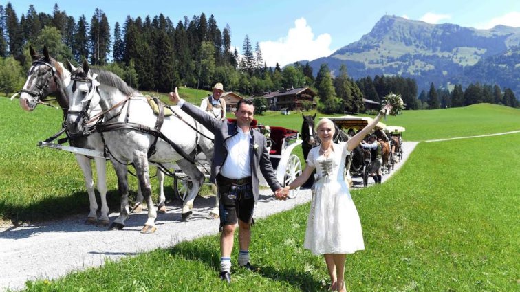 Traumhochzeit in Kitzbühel: Falk Raudies und Andrea Mühlbauer (Ex-Frau von Maxi Arland) sagen ja