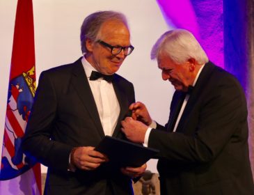 Stiftung Deutsche Sporthilfe: Bundesverdienstkreuz für Werner E. Klatten