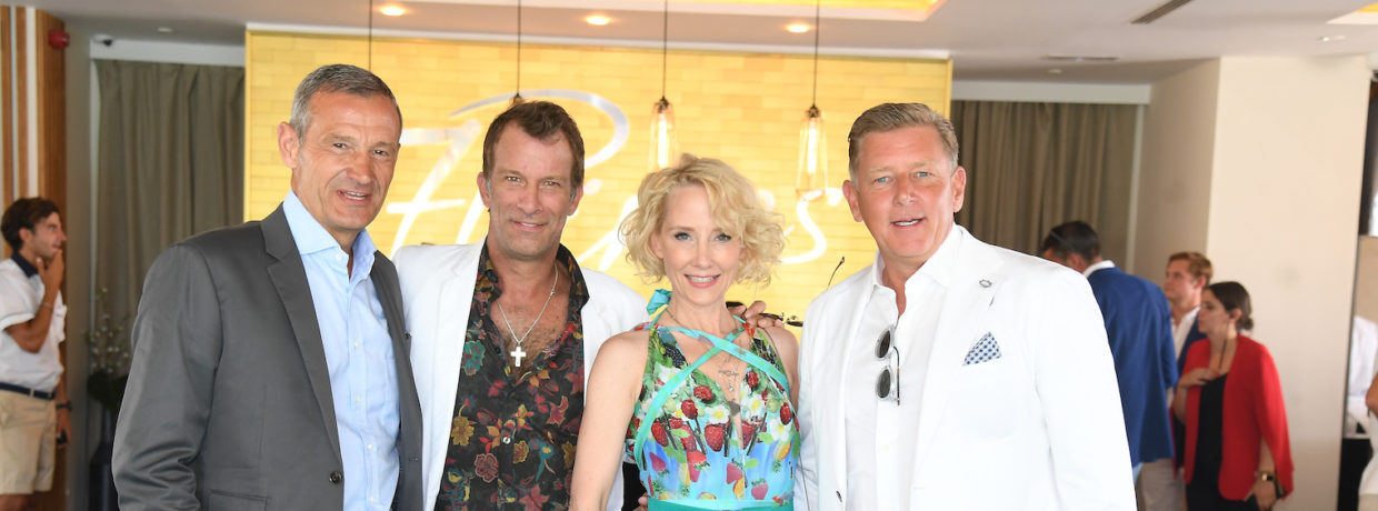 7PINES IBIZA feiert Opening der Pershing Yacht Terrace