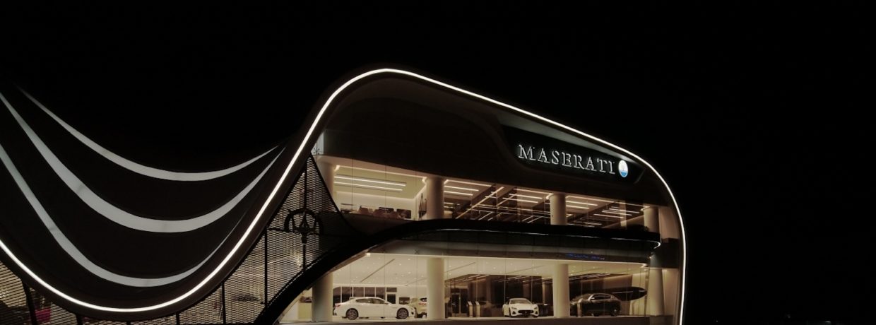 Der größte Maserati Showroom der Welt: In Dubai wurde der neue Hotspot des Dreizacks eröffnet