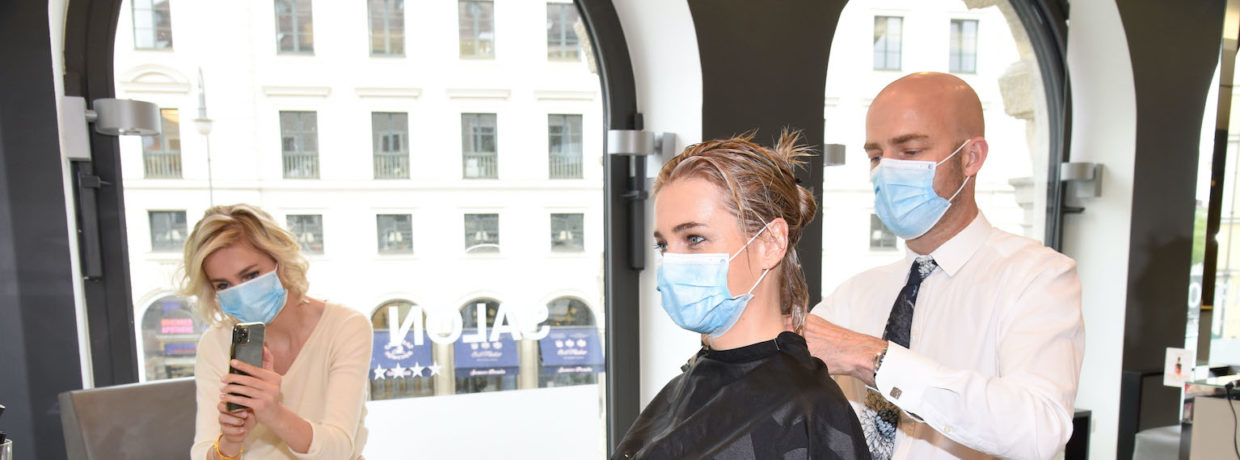Nina und Julia Meise: Erster Friseurbesuch und erstes Mode-Shooting nach dem Lock Down