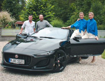 „Sports Drive Day“ mit Nina und Julia Meise im neuen Jaguar F-Type