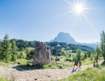 Gipfelglück zum Greifen nah: Start in den SuperSummer der Dolomiti Hike und Bike Galaxy