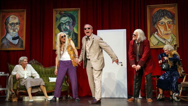 Aufführung der Freilichtspiele Schwäbisch Hall „Ewig Jung“ im Neuen Globe