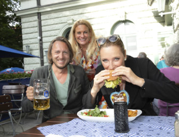 Hofbräukeller bietet zum Filmfest München vegane Spezialitäten in Kooperation mit GREENFORCE