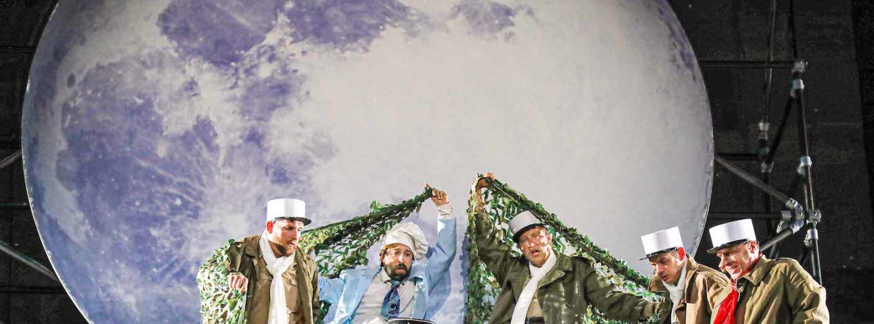 Premiere und große Spielzeiteröffnung auf der Großen Treppe: Cyrano de Bergerac 