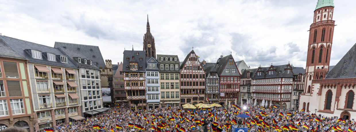 Empfang der Deutschen Frauen-Nationalmannschaft in Frankfurt