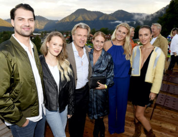 Rooftop Party zum Re-Opening des Hotels Bussi Baby mit vielen VIPs