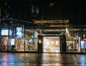 Porsche eröffnet Brand Store im Dorotheen Quartier in Stuttgart