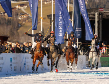 Das große 20-jährige Jubiläum: Bendura Bank Snow Polo World Cup Kitzbühel 2023