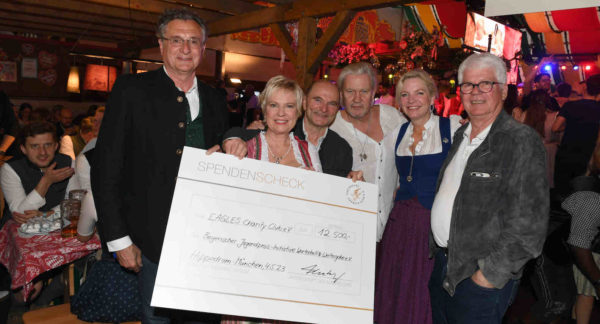 Die EAGLES feiern erstmals Frühlingsfest im Hippodrom