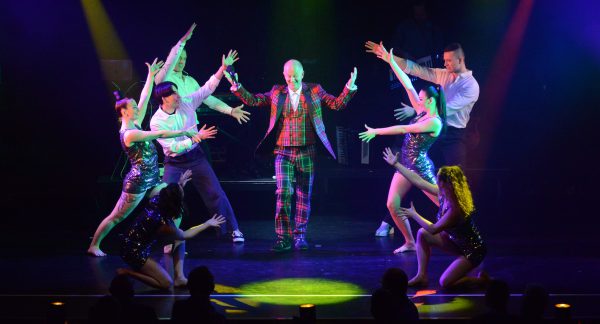 Die neue Show im GOP Varieté-Theater München: „NEO“ – Zukunft heute