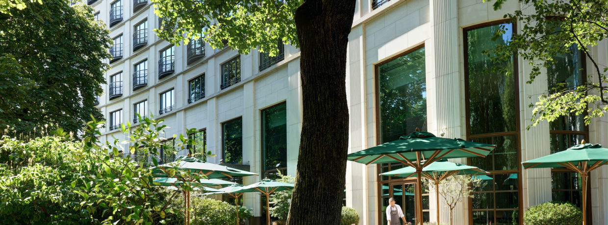 Hideaway im Grünen: die Terrasse vom The Charles Hotel in München