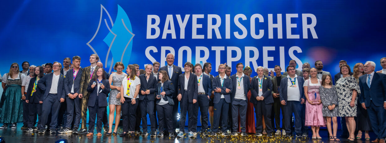 Sportminister Joachim Herrmann übergibt Bayerischen Sportpreis 2023