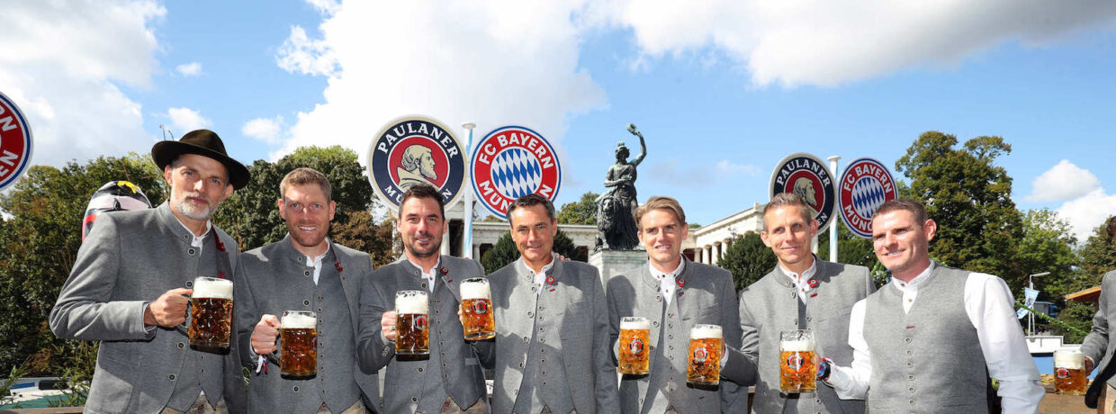 Beste Stimmung beim traditionellen Wiesn-Besuch des FC Bayern