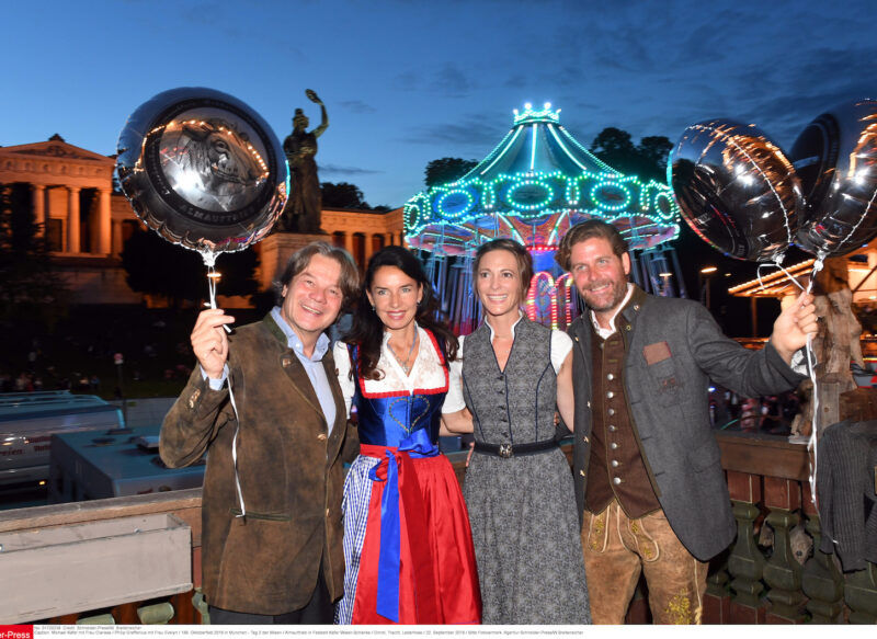 25 Jahre Almauftrieb in Käfer´s Wiesn-Schänke: Großes Jubiläum des Kult-Events