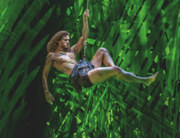 Disneys Musical TARZAN® feiert Premiere im Stage Palladium Theater
