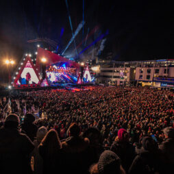 ROBBIE WILLIAMS - Fulminanter Saisonstart beim Ski Opening in Schladming-Dachstein