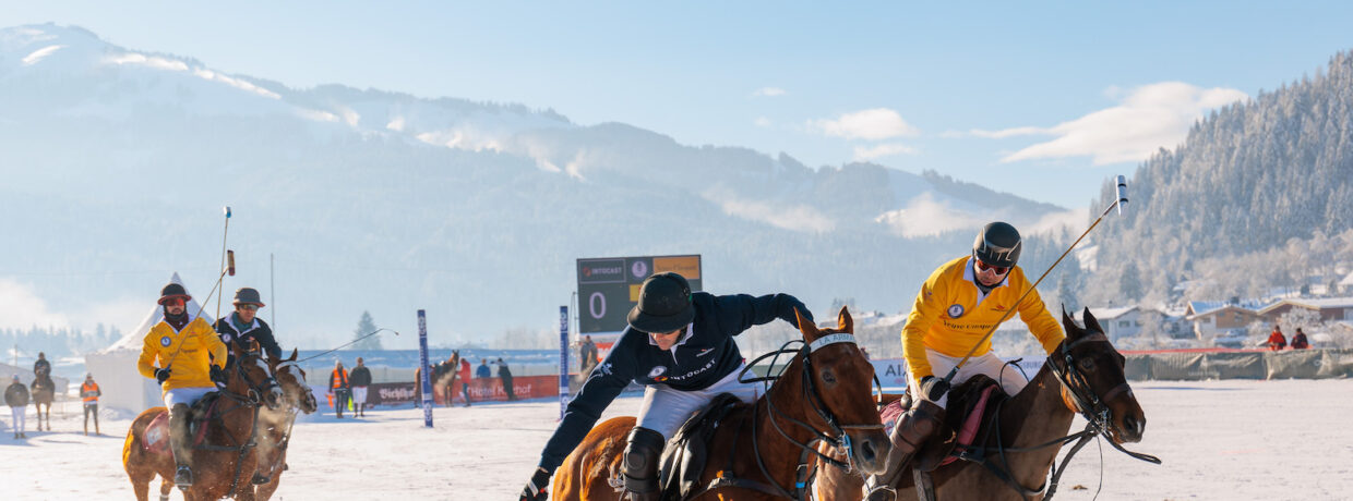 21. BENDURA BANK Snow Polo World Cup Kitzbühel – Der Kampf um die Trophäe hat begonnen