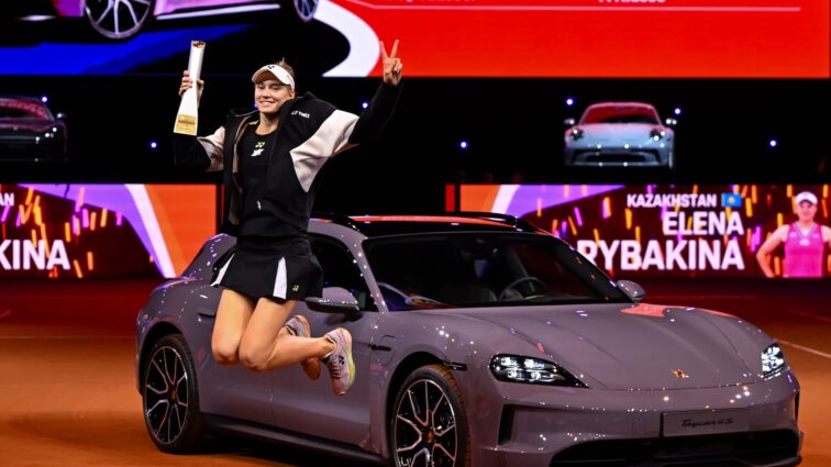 Elena Rybakina gewinnt den Porsche Tennis Grand Prix in Stuttgart