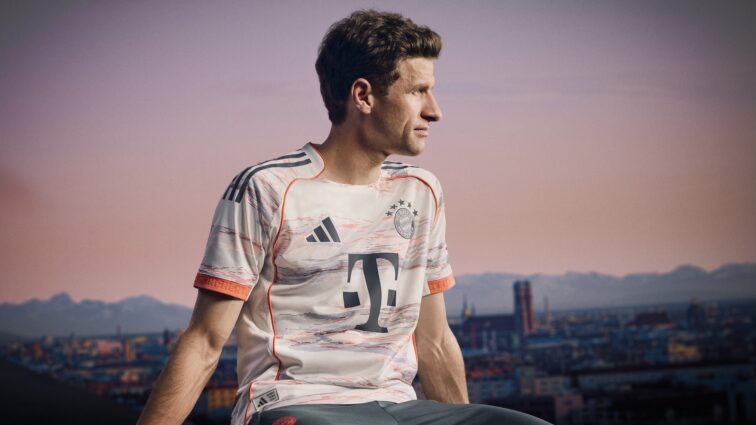 Away-Trikot als Hommage an 20 Jahre Allianz Arena und Emotionales Bundesliga-Finale für Thomas Müller