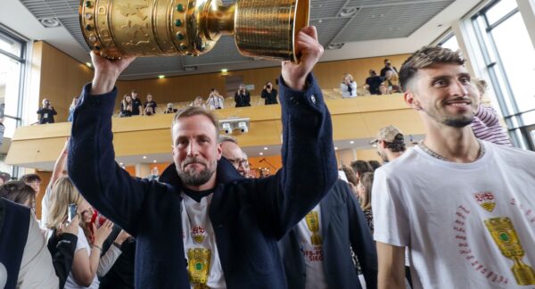 Oberbürgermeister Dr. Frank Nopper empfängt den VfB Stuttgart