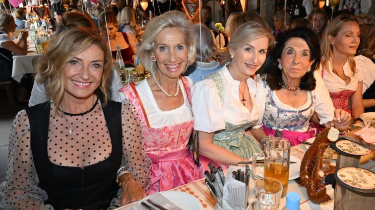 7. „CeU-Ladies Wiesn Lunch“ des „Club europäischer Unternehmerinnen e.V.“ in der „Käfer-Wiesn-Schänke“