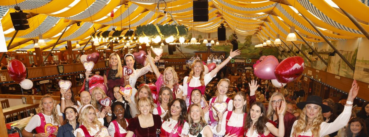 1. „Sheciety Wiesn“ & Präsentation Angermaier Dirndl