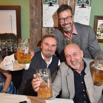4. „Kinderlachen Wiesn-Stammtisch“ in der Käfer Wiesn-Schänke