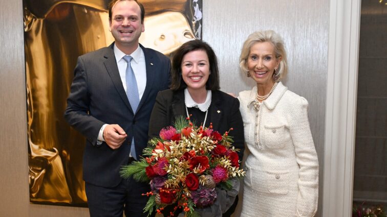 Christmas-Cocktail des Clubs der Europäischen Unternehmerinnen in München