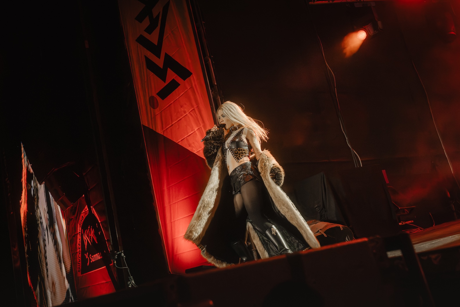 Weltstar Rita Ora begeisterte beim Top of the Mountain Opening Concert tausende Konzertbesucher. Copyright: TVB Paznaun – Ischgl / flomitteregger