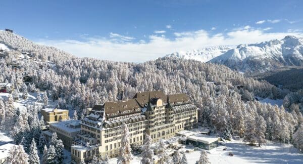 Eine Vision wird Wirklichkeit: Das ikonische Suvretta House in St. Moritz eröffnet den neuen Suvretta Spa