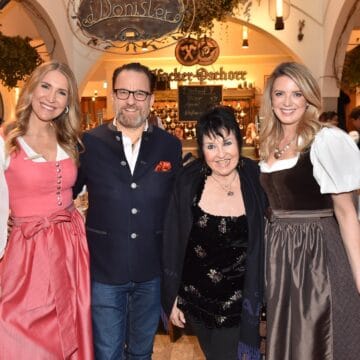 Tanz in Tracht-Winter Edition: Anja von Keyserlingk und Franziska Kohlpaintner luden ins Donisl