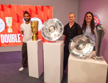 FC BAYERN MUSEUM: Zwei Mannschaften, vier Titel