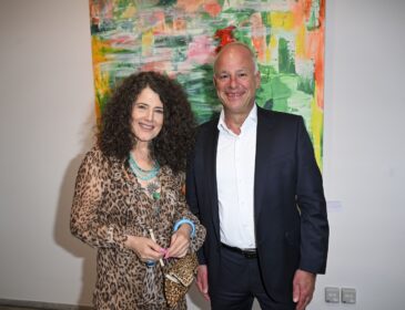 „Frühlingserwachen“ Vernissage von Alexandra Kordas im Kunstfoyer der LV 1871 in München