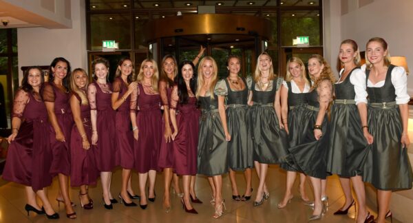 Exklusives Alpenherz x ELLE Dinner im The Charles Hotel München