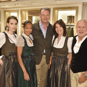 „LodenFrey“ zeigte beim Trachten-Frühstück die neuesten Trends fürs Oktoberfest
