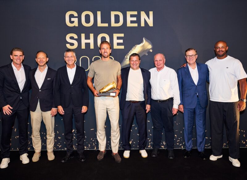 Zweiter Goldener Schuh für Harry Kane – und Laudatio von Luca Toni