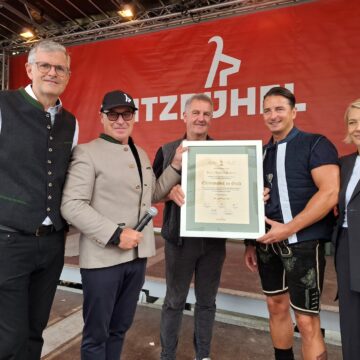 Allerhöchste Ehren für den Volks-Rock’n’Roller: Andreas Gabalier bekommt die Goldene Gams