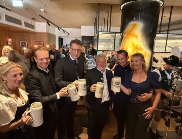 Weihenstephaner am Platzl offiziell eröffnet: Ein Ort bayerischer Wirtshauskultur